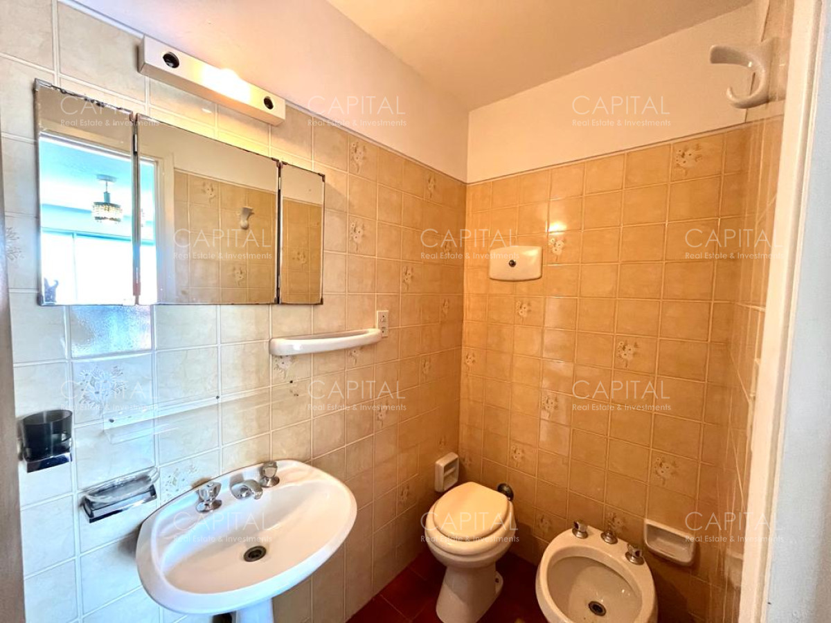 Apartamento ID.34226 - Amplio Apartamento Playa Brava 3 dormitorios mas dependencia