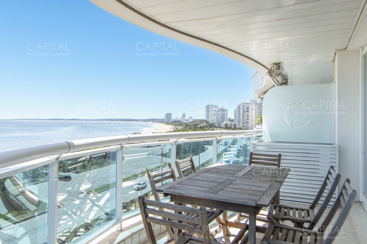 Apartamento ID.33655 - Milenium Tower Punta del Este Apartamento de tres dormitorios mas dependencia en Millenium Tower en Venta