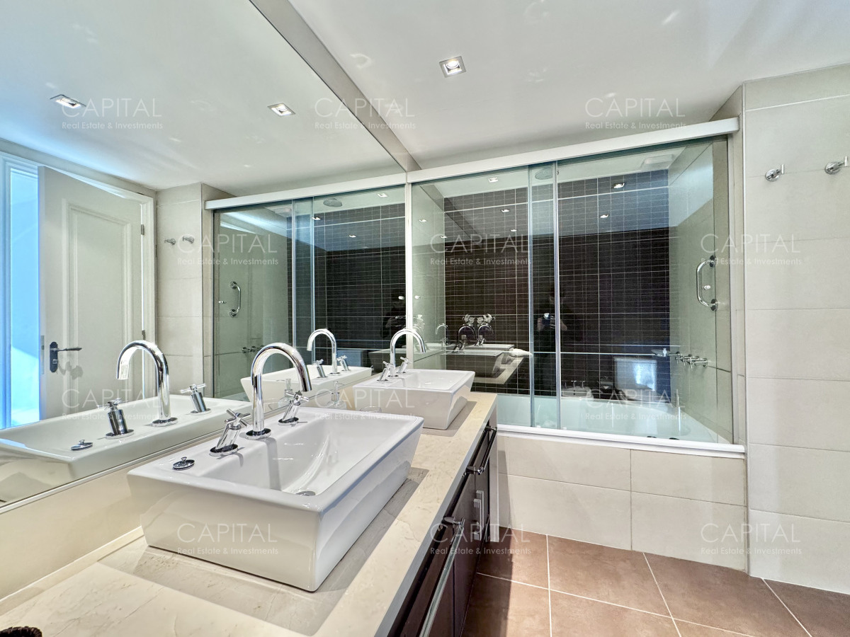 Apartamento ID.35266 - APARTAMENTO EN VENTA Y ALQUILER EN EDIFICIO IMPERIALE PUNTA DEL ESTE