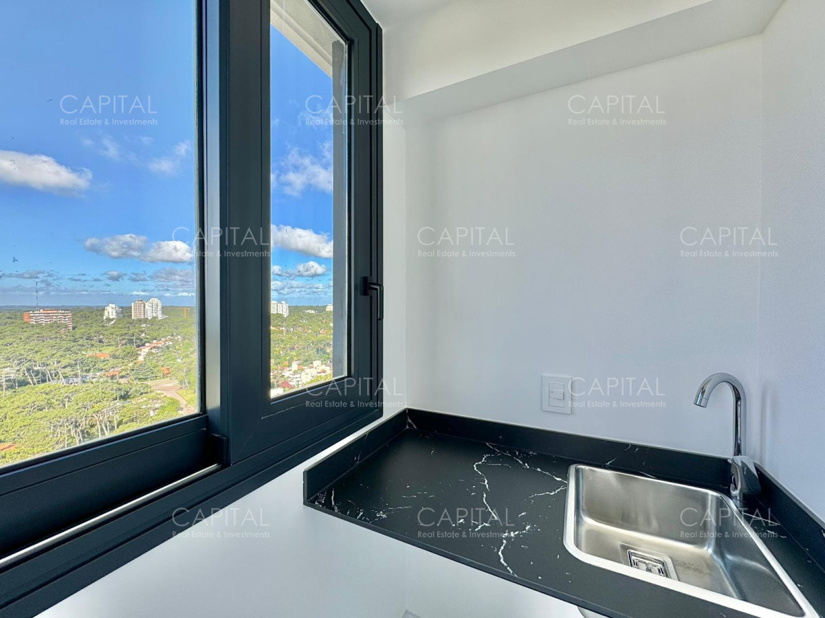 Apartamento ID.32310 - Venetian Punta del Este de dos dormitorios en venta en Playa Mansa