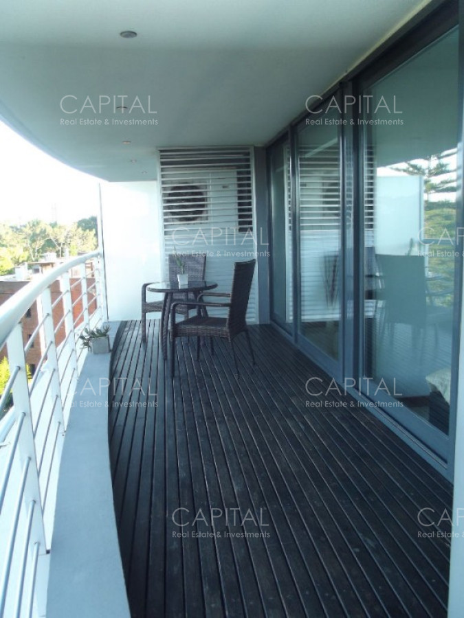 Apartamento ID.28377 - Apartamento de dos dormitorios en venta en torre con servicios con inmejorable ubicación