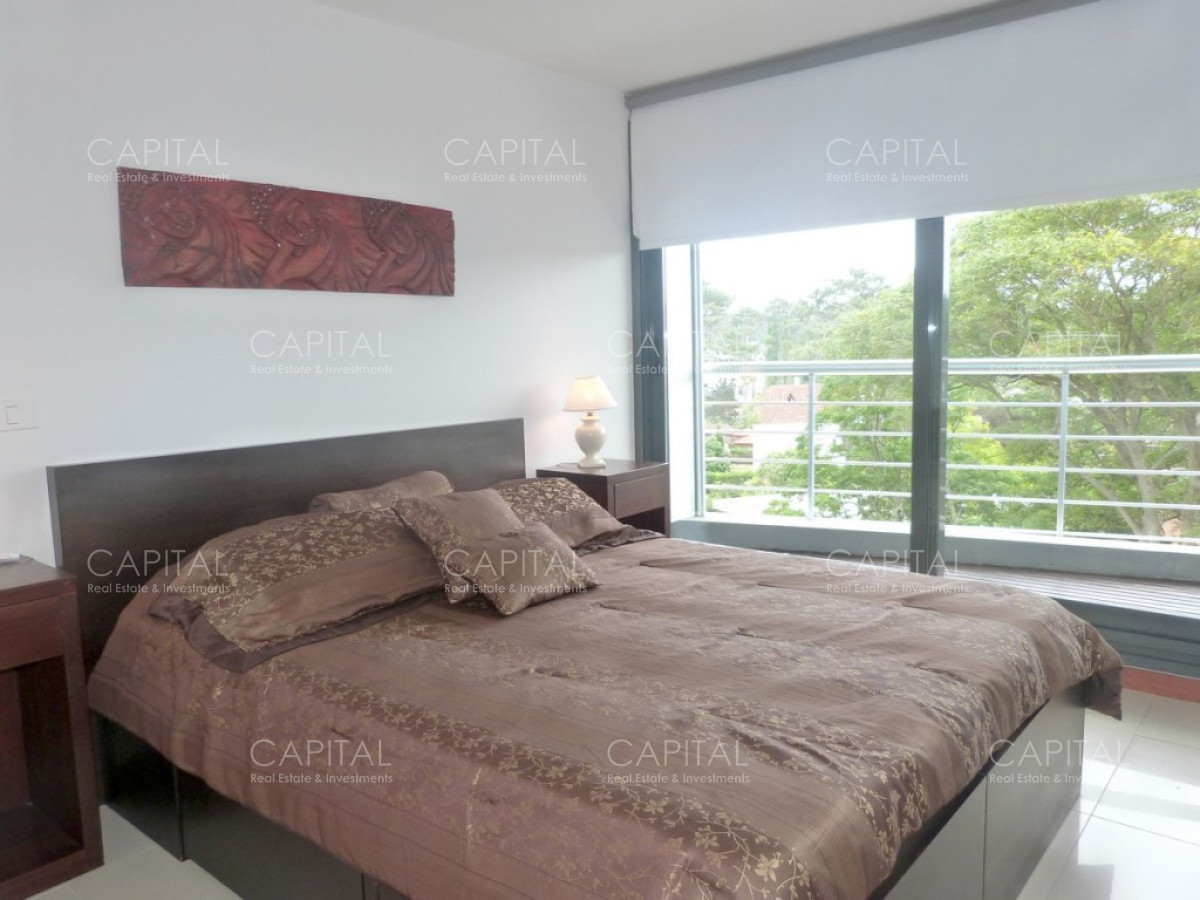 Apartamento ID.28377 - Apartamento de dos dormitorios en venta en torre con servicios con inmejorable ubicación