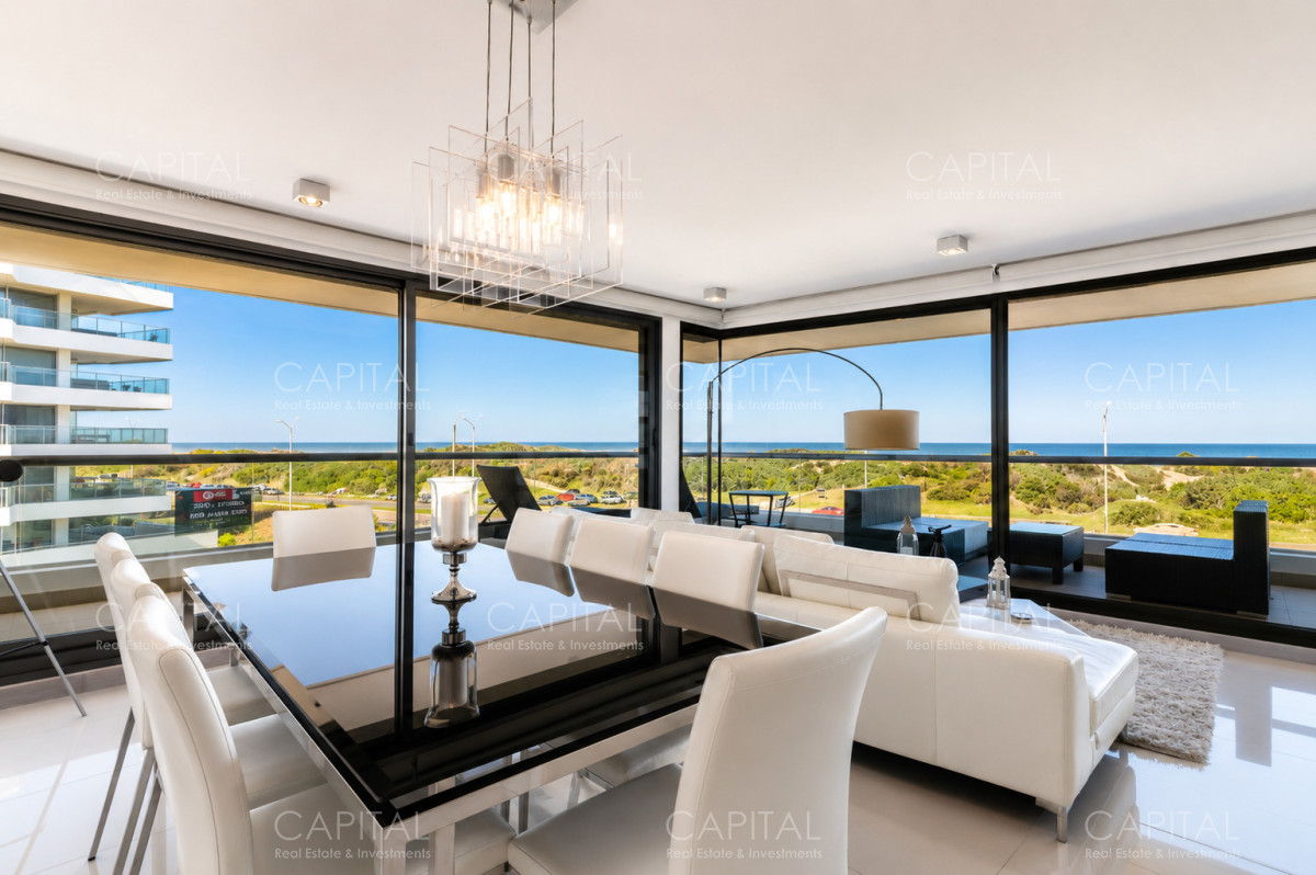 Apartamento ID.40730 - Departamento 3 dormitorios y dependencia frente a Playa Brava en Rincón del indio