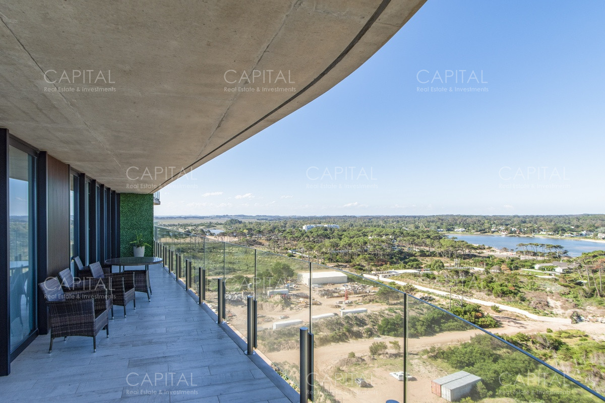Apartamento ID.34077 - Surfside Punta del Este en Venta