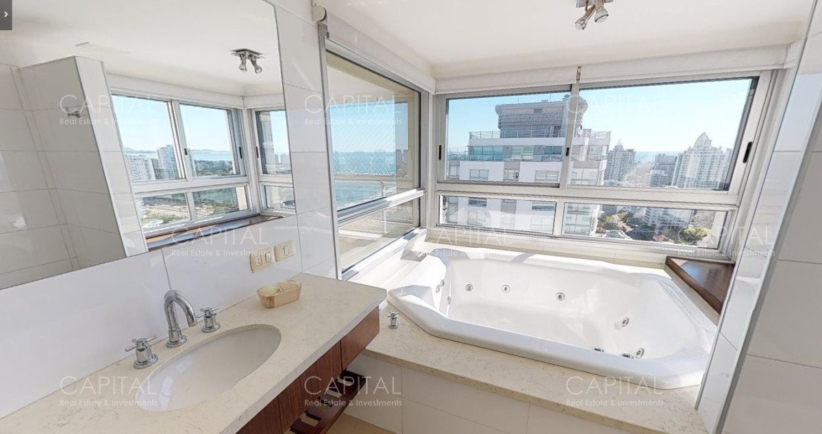 Apartamento ID.28442 - Apartamento en Venta Torre Lobos Punta del Este Penthouse