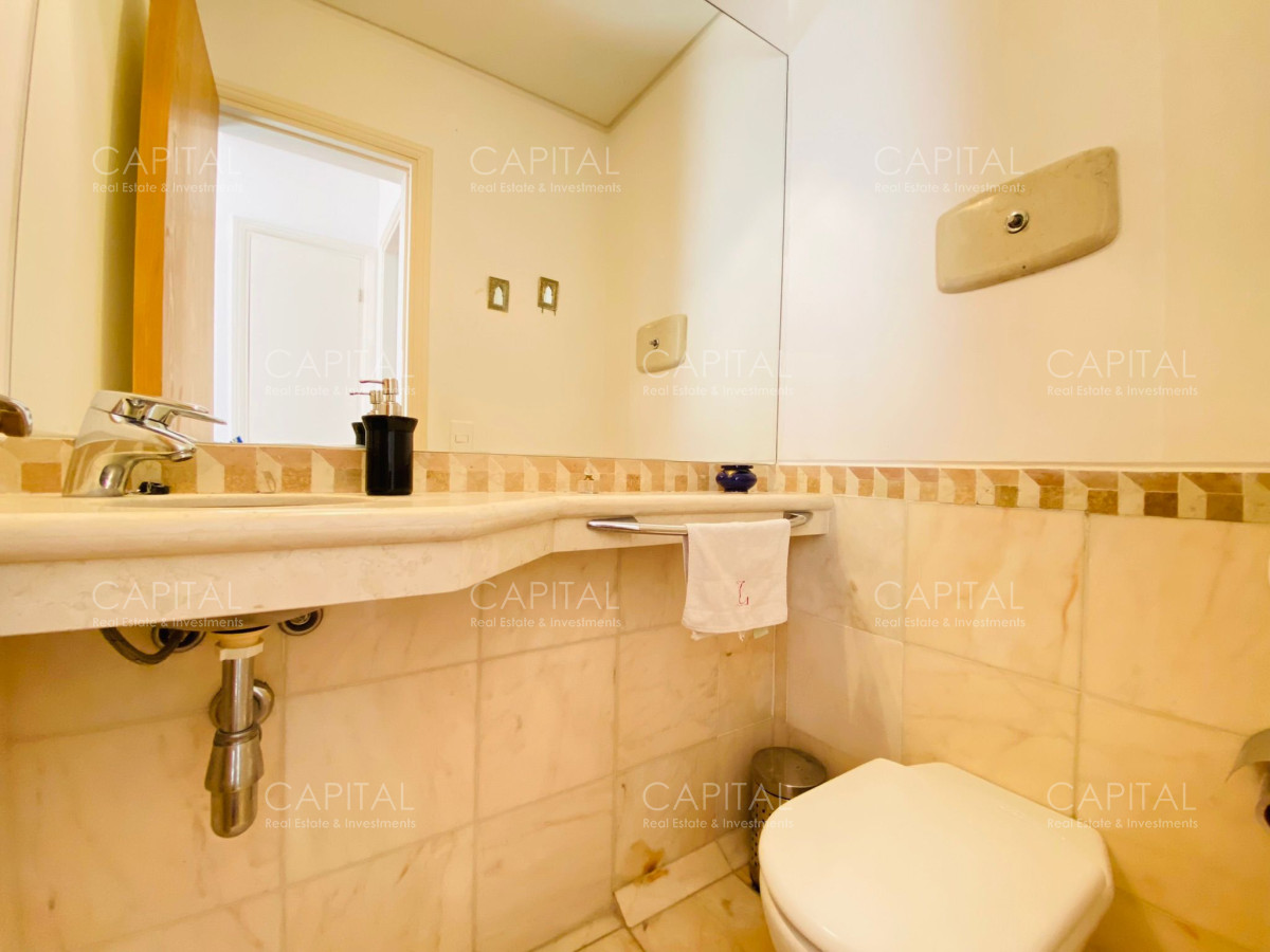 Apartamento ID.34603 - Apartamento en Alquiler Primera Linea Tres dormitorios con Parrillero