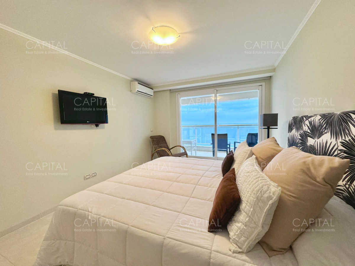 Apartamento ID.36992 - Le Jardin Unificado de Cuatro Suites y Dependencia 