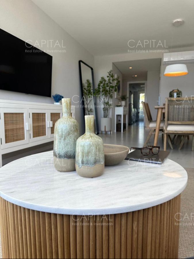 Apartamento ID.39125 - Lujoso departamento en primera línea de Playa Mansa