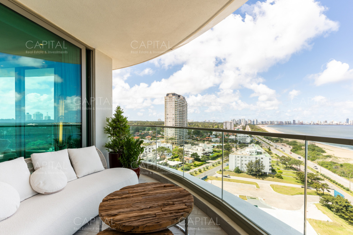 Apartamento ID.39387 - Fendi Chateau Departamento Primera Fila en Playa Mansa de Punta del este en Alquiler