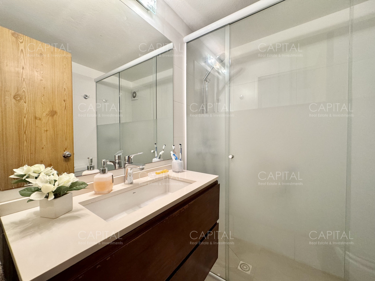 Apartamento ID.37049 - Apartamento reciclado en edifico Helios Punta Del Este 