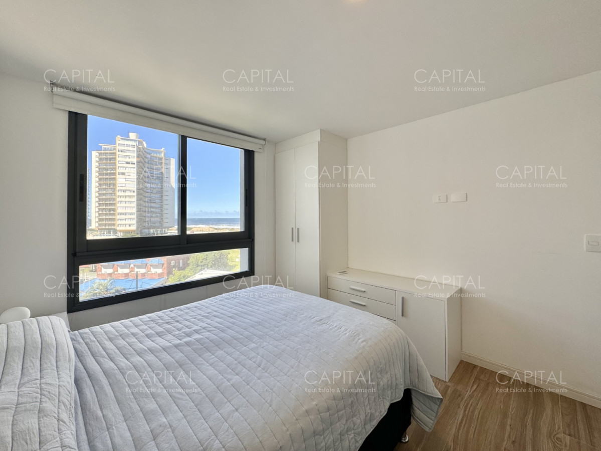 Apartamento ID.39958 - Apartamento en alquiler anual de dos dormtiroios, Playa Brava, Punta del Este.