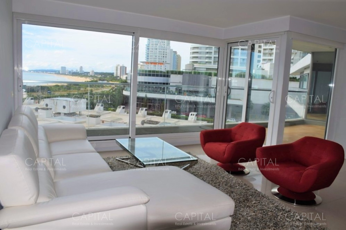 Apartamento ID.27325 - Muy buen apartamento de 3 suite en Playa Mansa - Alexander Collection