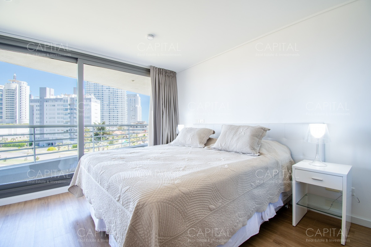 Apartamento ID.30105 - Alexander Boulevard Apartamento en Venta Dos Dormitorios Punta del Este