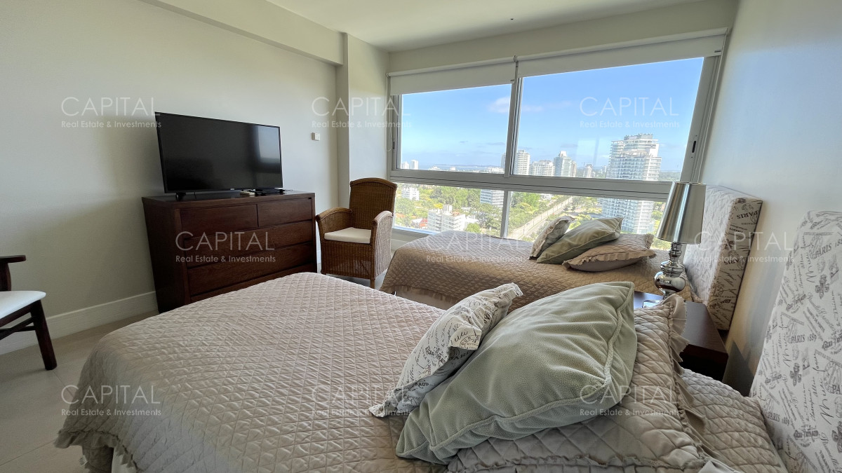 Apartamento ID.25862 - Apartamento en venta en Le Parc Punta del Este