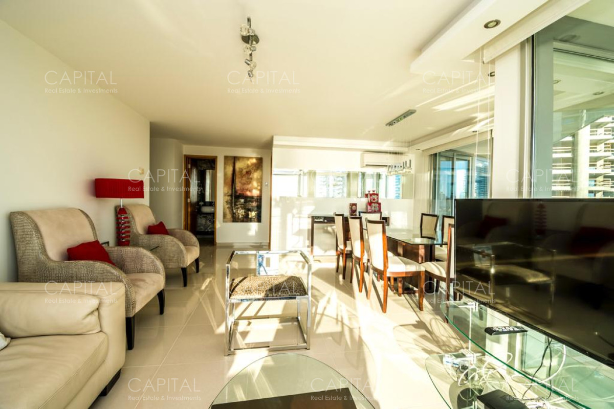 Apartamento ID.27455 - Apartamento de tres dormitorios y dependencia de servicio en venta, Playa Mansa Punta del Este