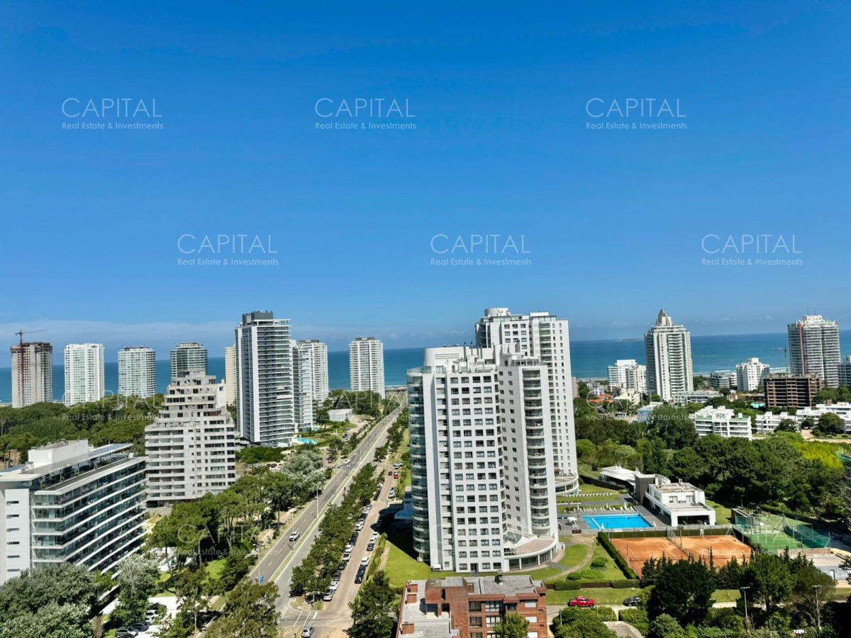 Apartamento ID.35540 - Apartamento de tres dormitorios en venta en Roosevelt, Punta del Este