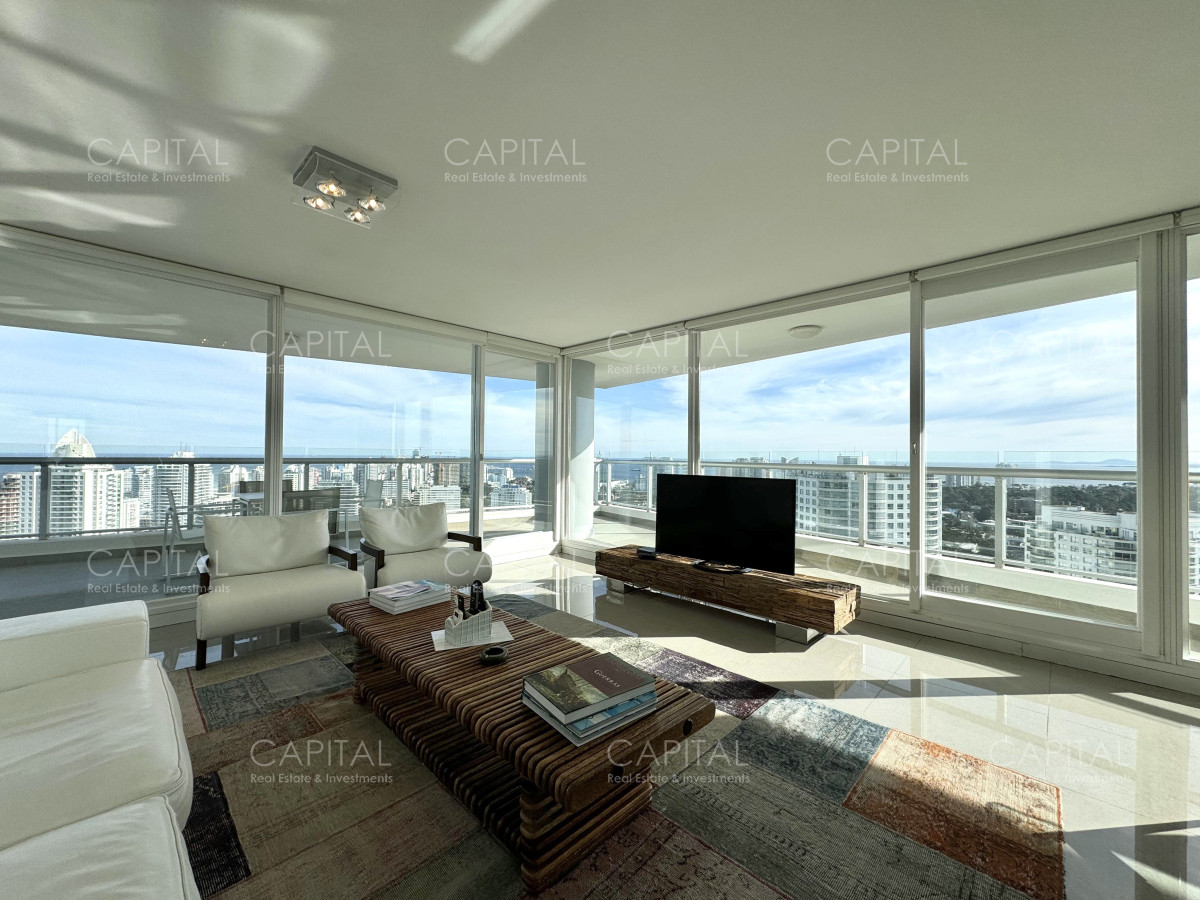 Apartamento ID.38714 - Pent-house en venta en Playa Brava Punta Del Este 