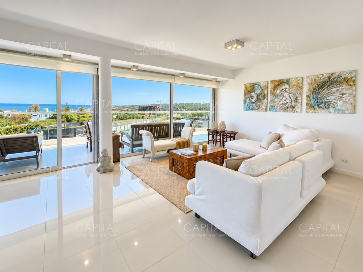 Apartamento ID.28086 - Departamento en venta 3 dormitorios en Manantiales en Bikini Beach