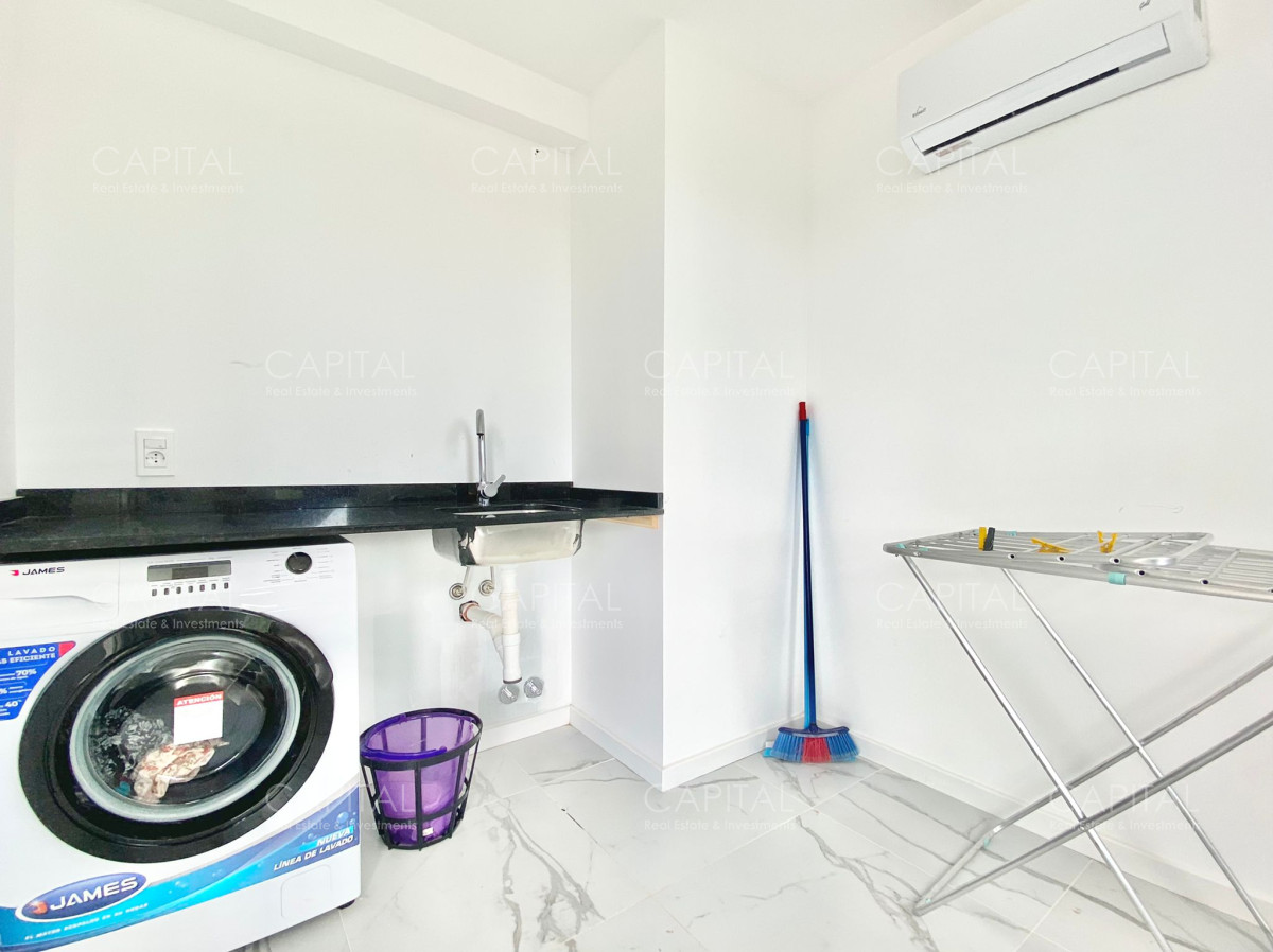 Apartamento ID.31013 - Apartamento de Tres Dormitorios y Servicio a Estrenar - Venta Poseidon Laguna