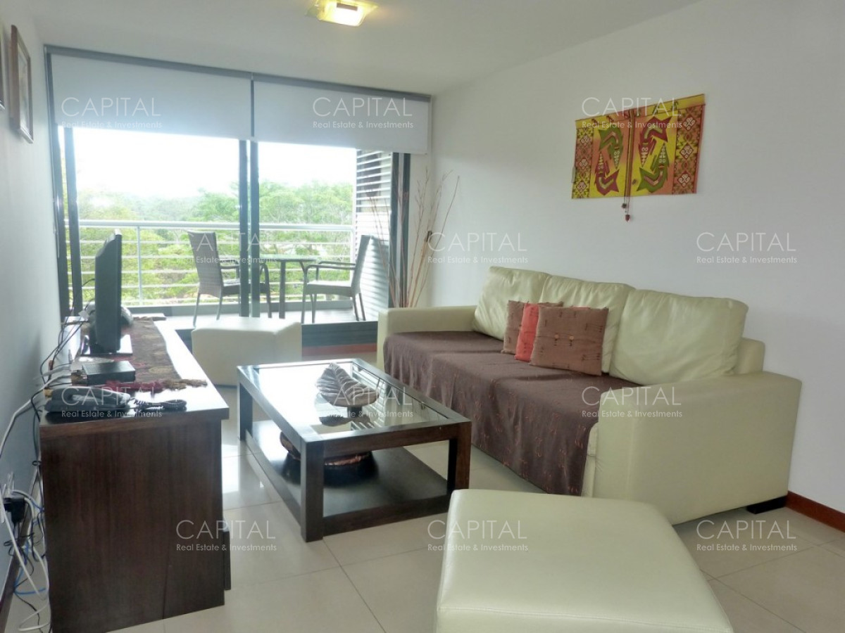 Apartamento ID.28377 - Apartamento de dos dormitorios en venta en torre con servicios con inmejorable ubicación