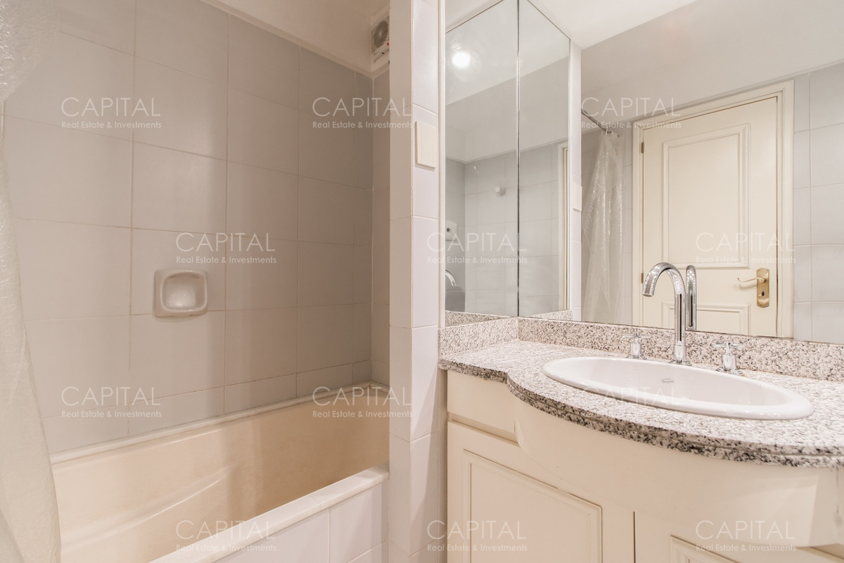 Apartamento ID.35179 - Apartamento en venta en primera línea Playa Brava