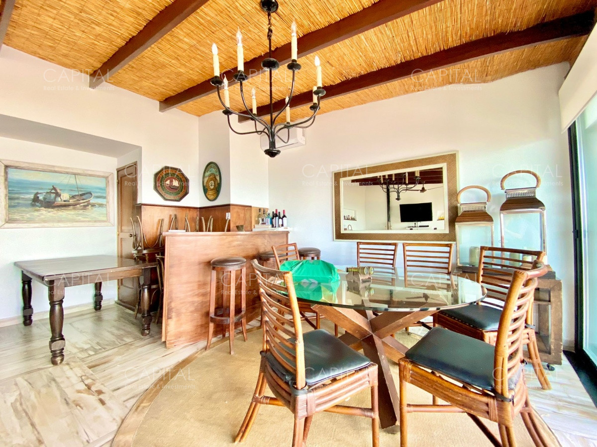 Apartamento ID.32608 - PentHouse frente al mar en venta, Playa Brava - Punta del Este 