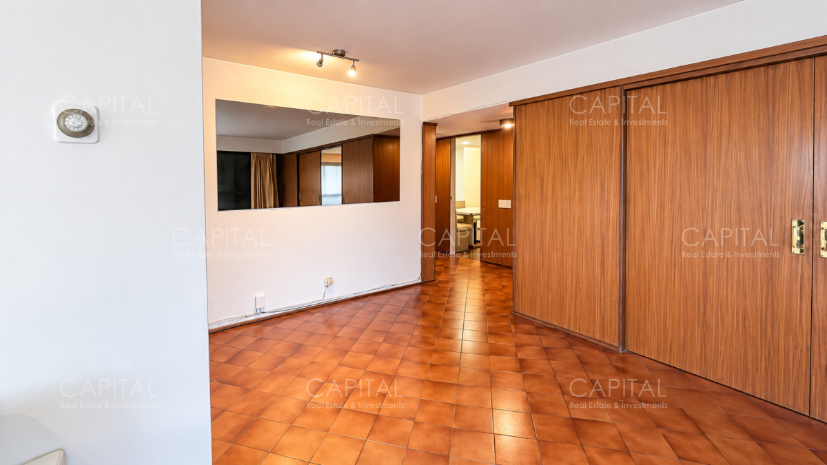 Apartamento ID.40808 - Apartamento en venta en Península, Punta del Este, ubicado a 100 metros del mar.