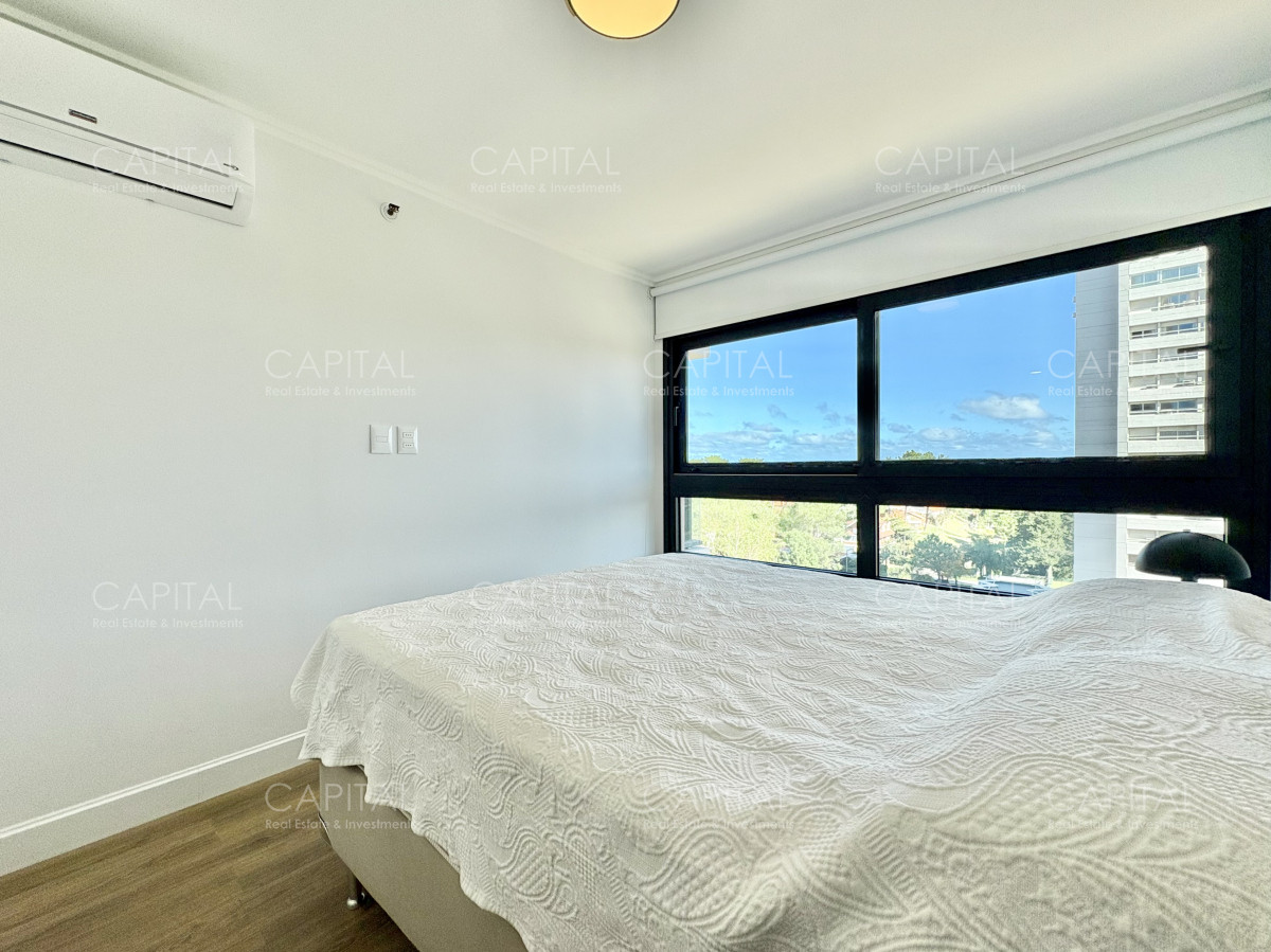 Apartamento ID.38249 - Sea Garden de tres dormitorios en venta, Roosevelt Punta del Este