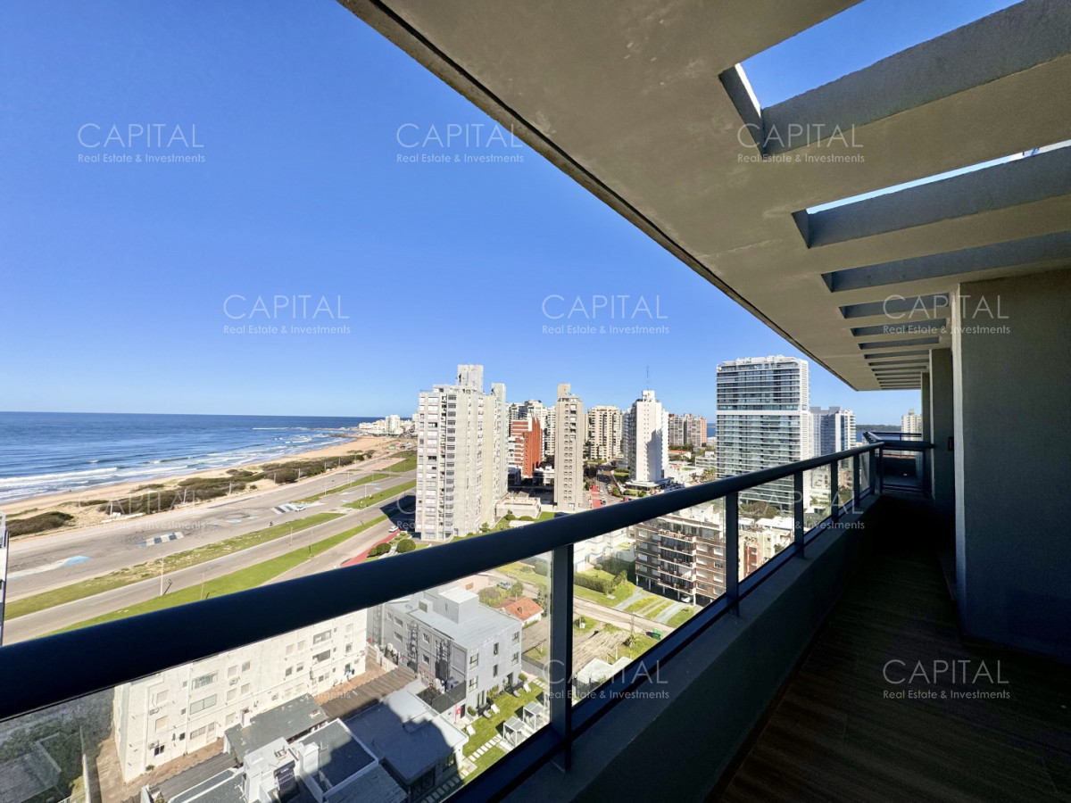 Apartamento ID.40072 - Unidad en venta de dos dormitorio con vista al mar, Playa Brava, Punta del Este