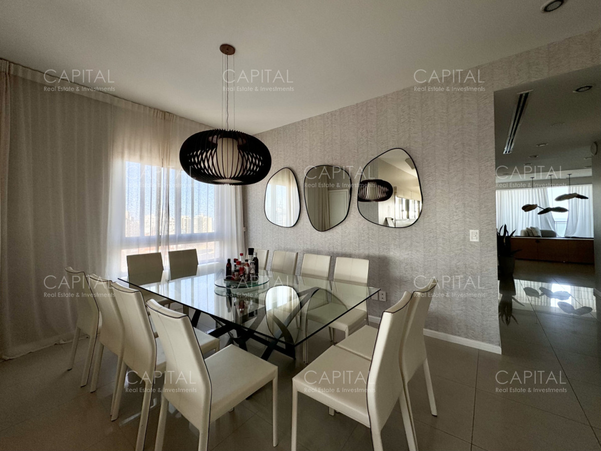 Apartamento ID.39802 - Penthouse Duplex con piscina y parrillero propio frente al Mar, en venta, Punta del Este