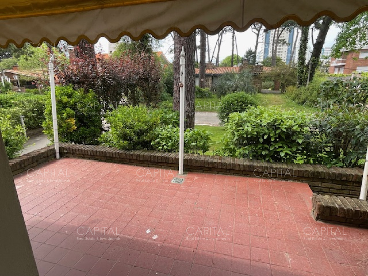 Apartamento ID.24990 - Departamento estilo casa en zona Aidy Grill cerca de todo