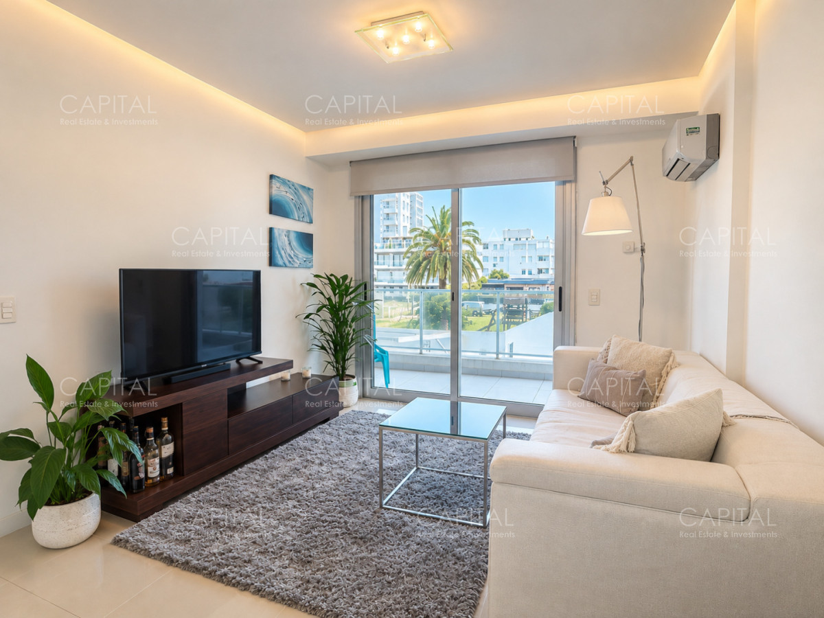 Apartamento ID.40376 - Departamento en Alquiler en Playa Brava, Punta del Este