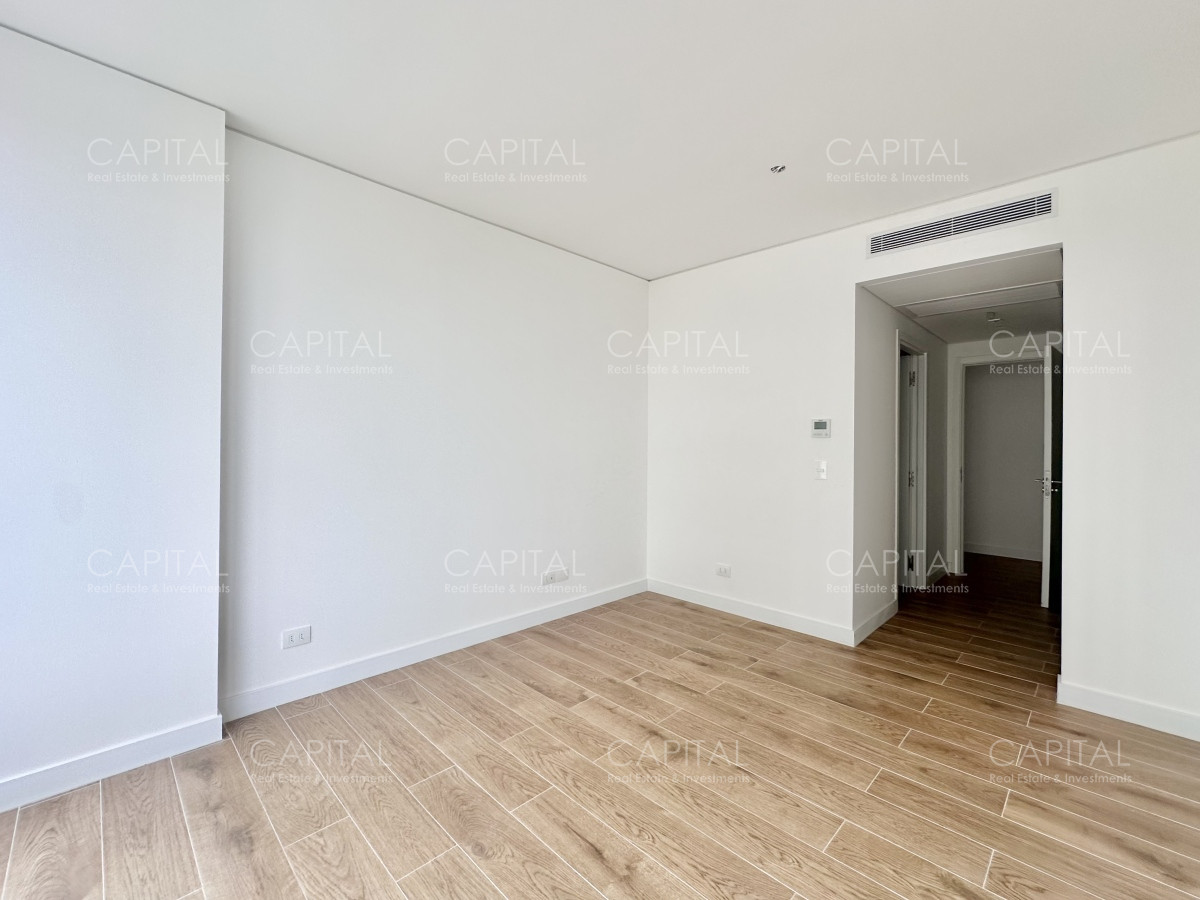 Apartamento ID.35172 - Trump Tower de tres dormitorios y dependencia en venta