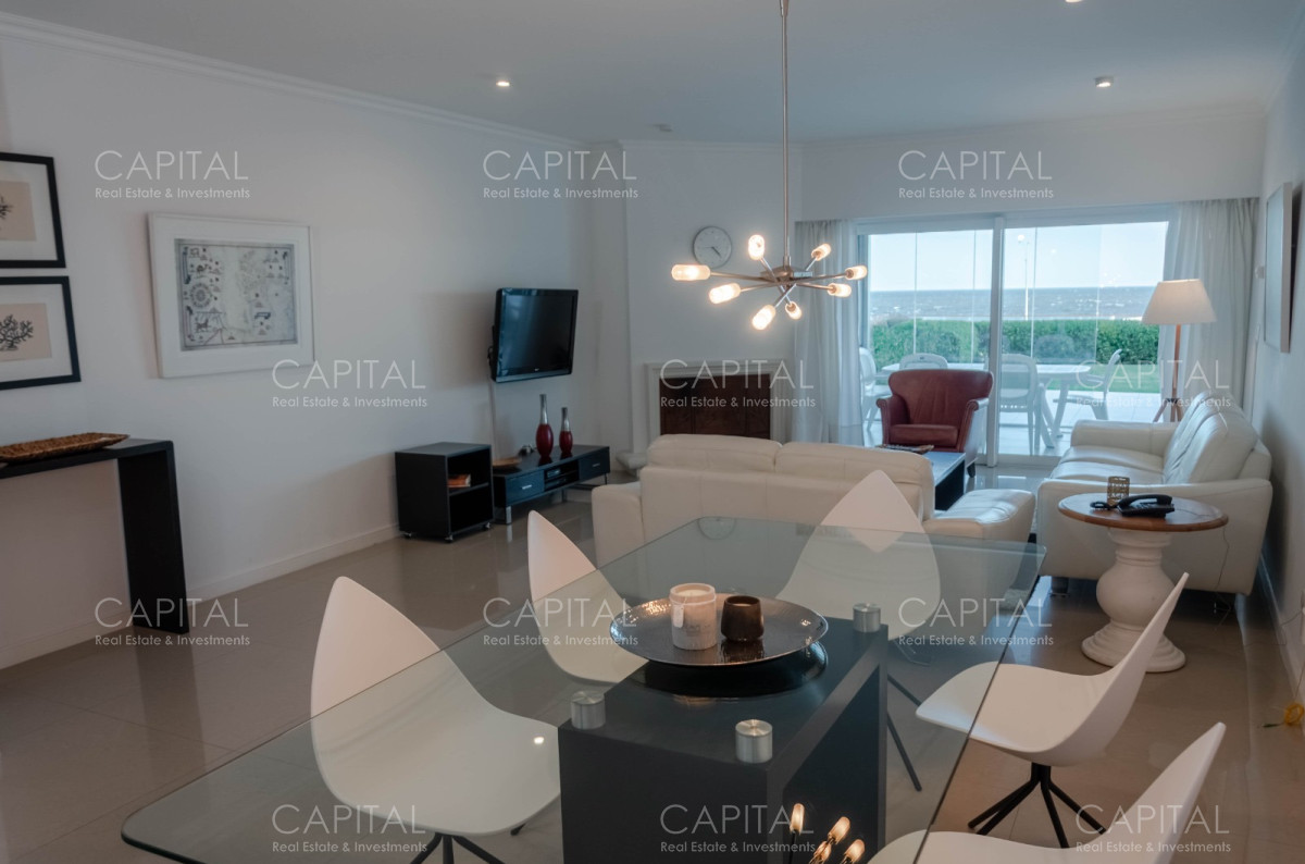 Apartamento ID.39739 - Apartamento de dos dormitorios dormitorios frente al mar, Veramansa, Punta del Este.