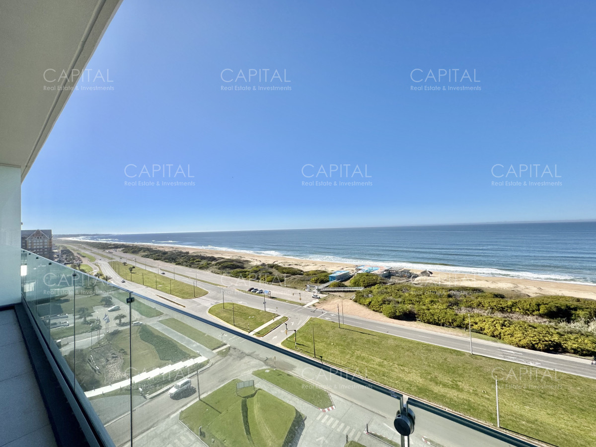 Apartamento ID.38870 - Le Parc IV de tres dormitorios piso alto en veta