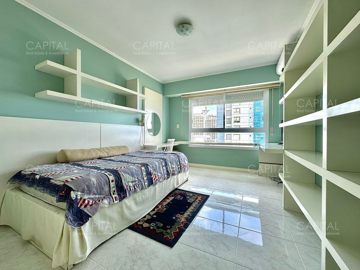 Apartamento ID.35035 - Coral Tower esquinero 3 suites + dependencia