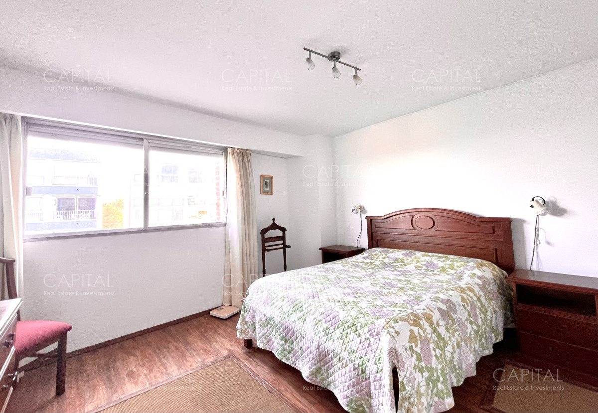 Apartamento ID.38562 - Apartamento en venta 3 dormitorios en Playa Mansa 