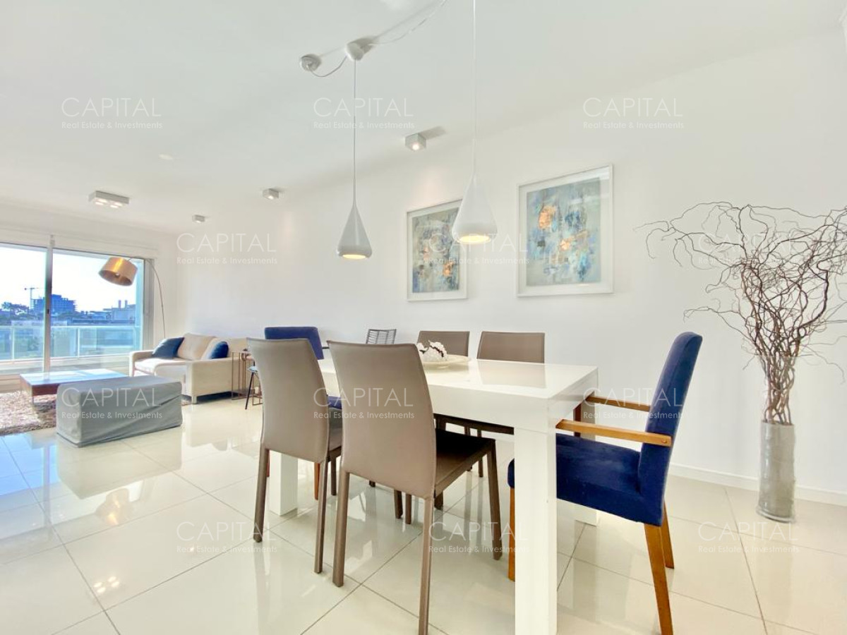Apartamento ID.32548 - Apartamento de 2 dormitorios en venta en Wind Tower Punta del Este