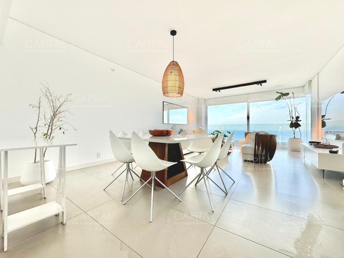 Apartamento ID.32036 - Apartamento de tres dormitorios en Le Parc, Primera fila en playa brava en venta