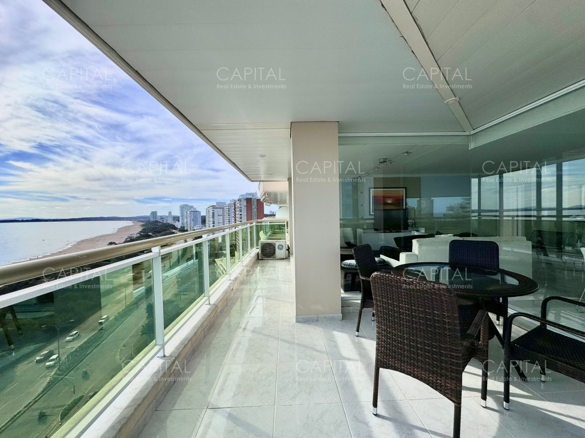 Apartamento ID.35035 - Coral Tower esquinero 3 suites + dependencia