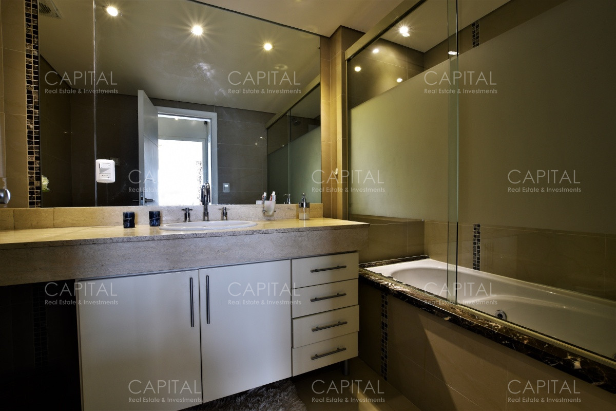 Apartamento ID.27073 - Casino Tower Departamento en Venta