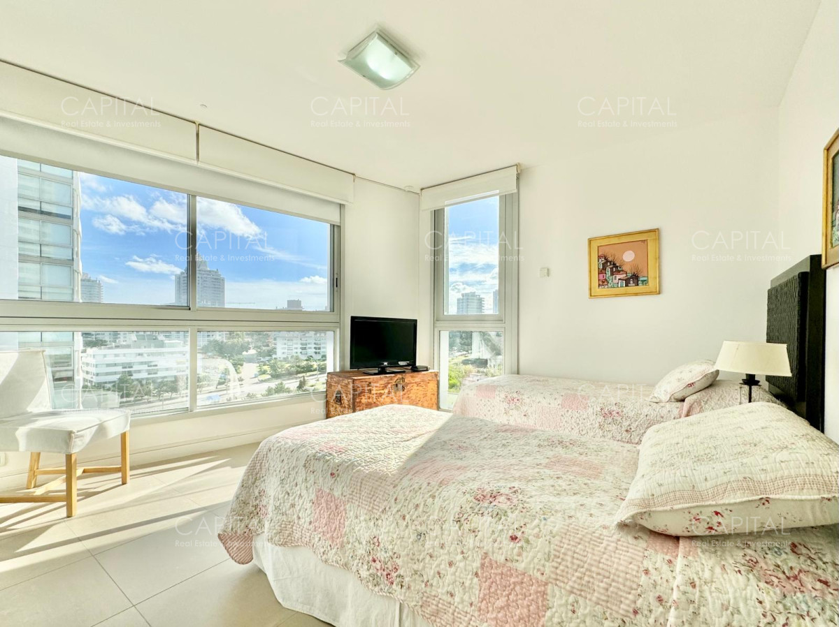 Apartamento ID.28204 - Le Parc Punta del Este Departamento Esquinero en Venta