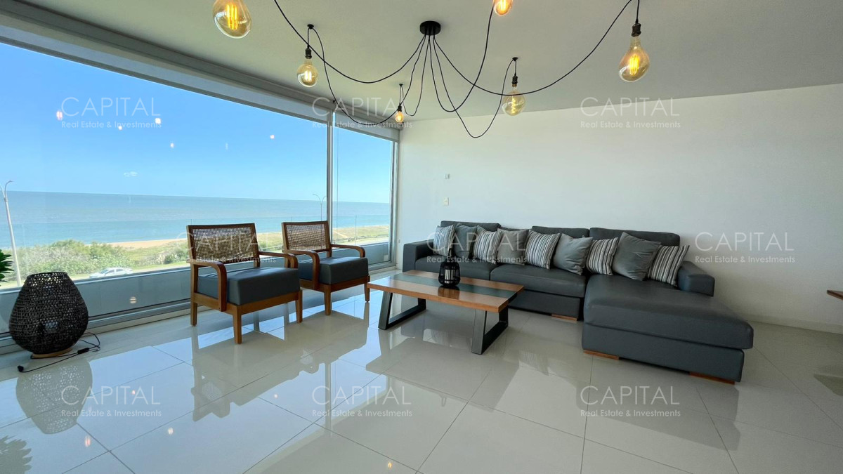 Apartamento ID.39821 - Apartamento en Venta de 3 dormitorios en playa mansa.