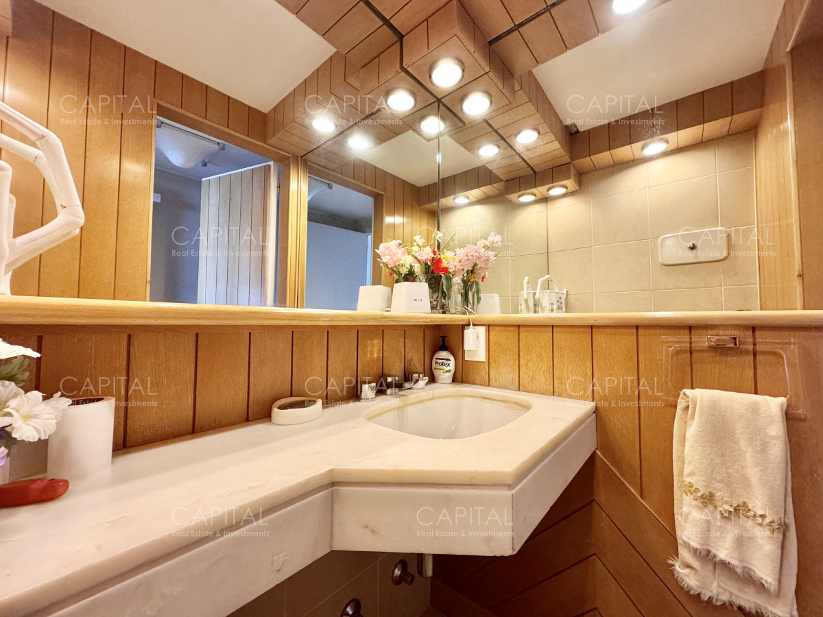 Apartamento ID.37573 - Penthouse Duplex en venta Playa Mansa Punta del Este.