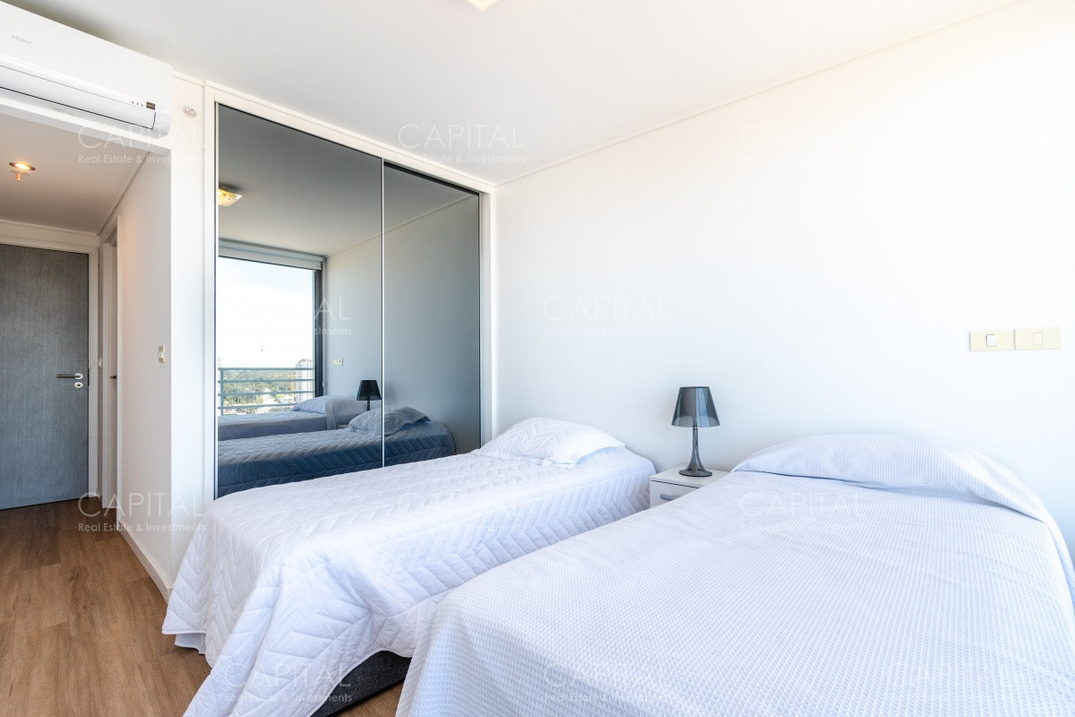 Apartamento ID.30106 - Alexander Boulevard Apartamento con Vista al Mar en Venta Punta del Este