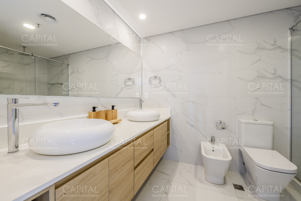 Apartamento ID.36575 - Paramount esquinero de tres dormitorios y servicio en alquiler 