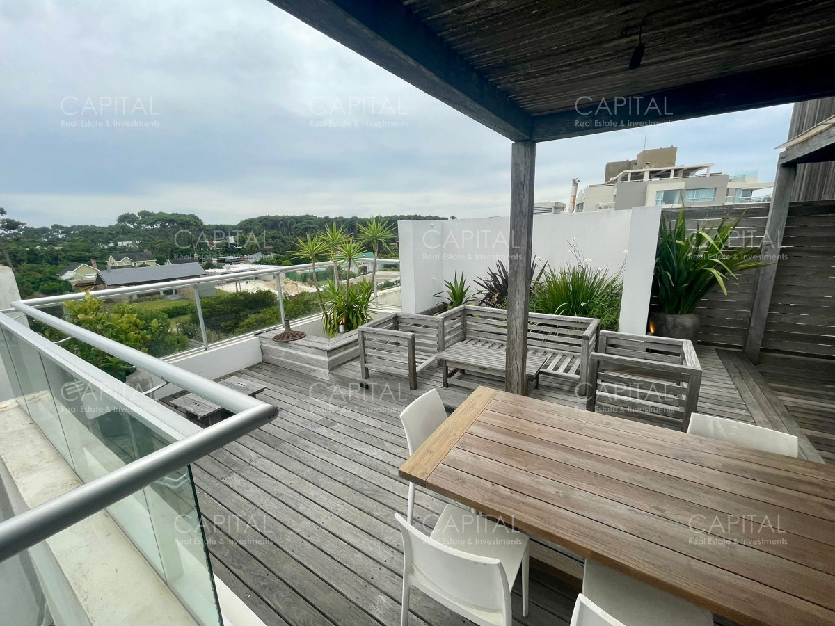 Apartamento ID.25016 - Penthouse frente a Playa Brava en Rincón del Indio 