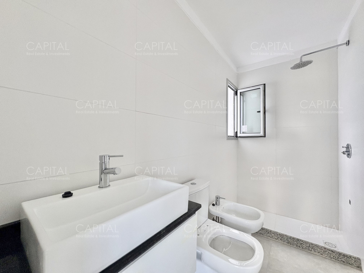 Apartamento ID.38339 - Apartamento monoambiente en venta en playa mansa con vista al mar