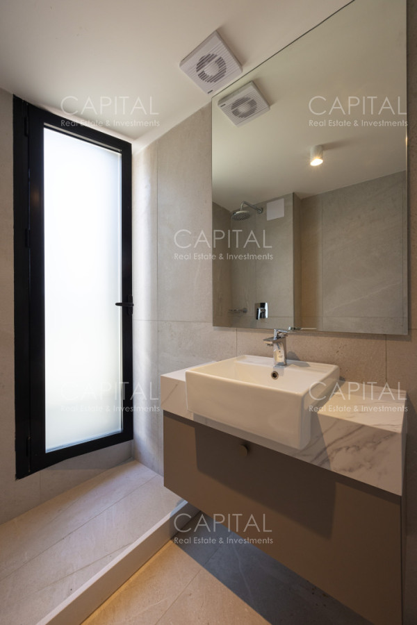 Apartamento ID.40028 - Venta Apartamento 2 Dormitorios en Costanera Village con Garaje
