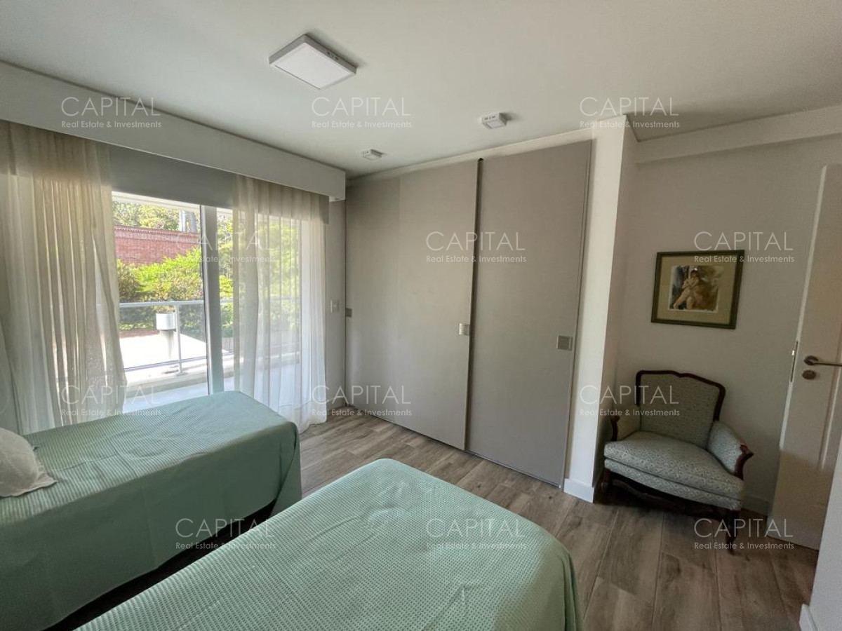 Apartamento ID.36857 - Rincón del Indio 2 suites con gran terraza y servicios